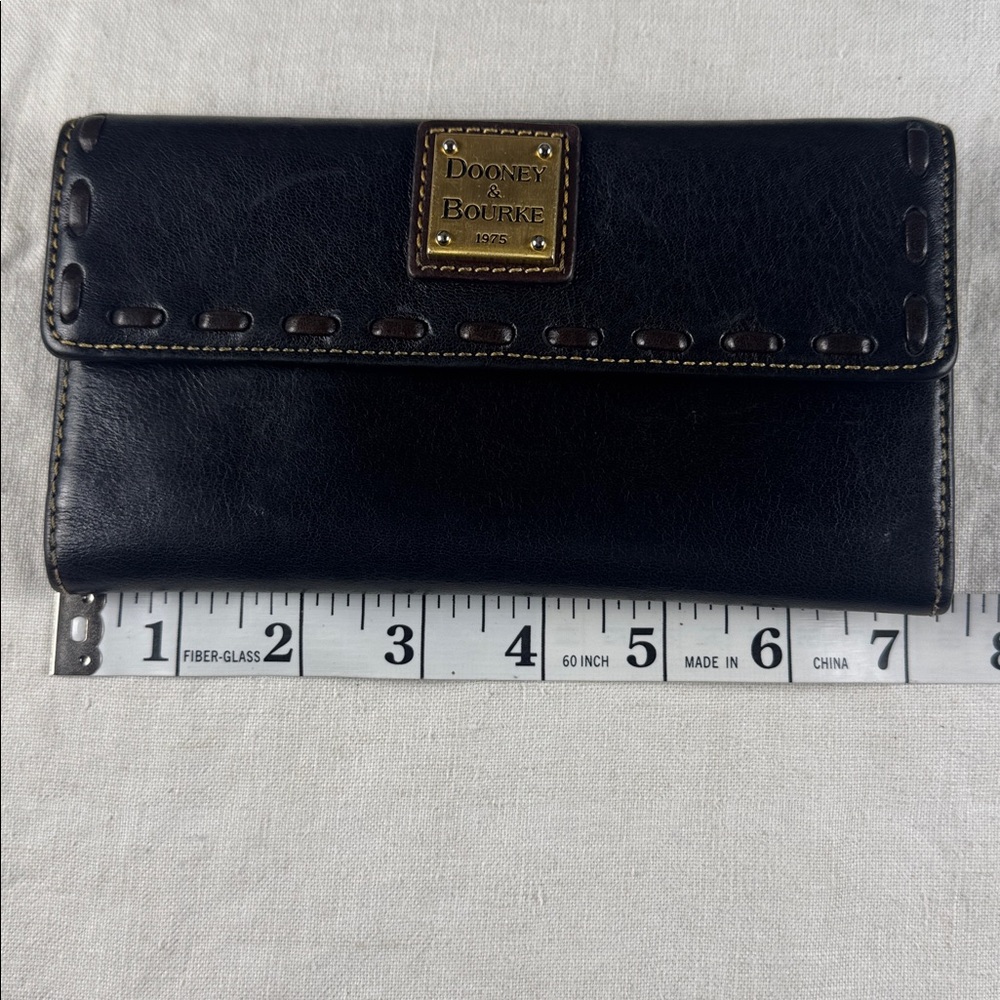 Vintage Dooney & Bourke Florentine Continental Clutch - Picture 16 of 16